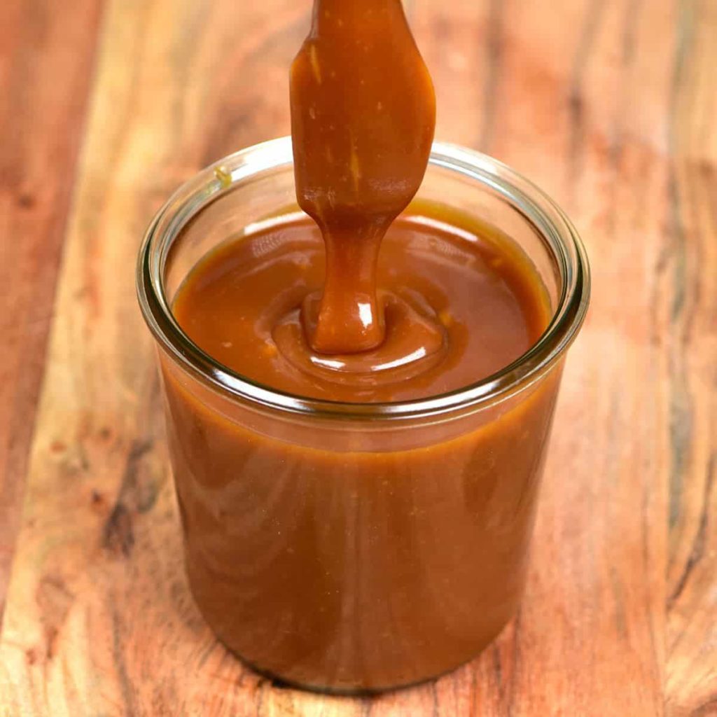 homemade vegan caramel sauce